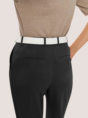 MADELEINE Tapered Pants in Black