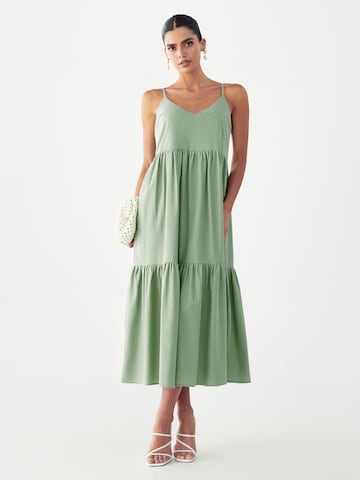 St MRLO Φόρεμα 'Phi Phi' σε πράσινο