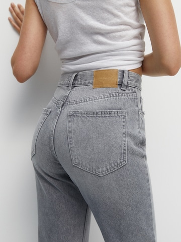 Pull&Bear Regular Jeans in Grau