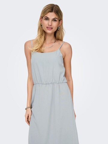 Robe 'ONLNova' ONLY en vert