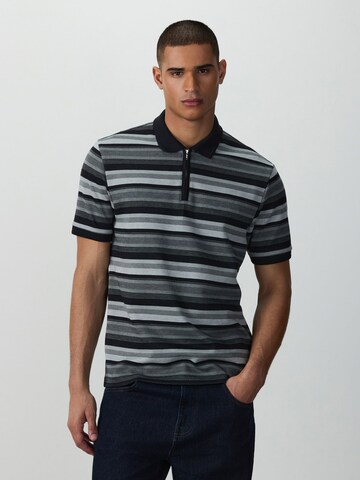 T-Shirt Next en gris : devant