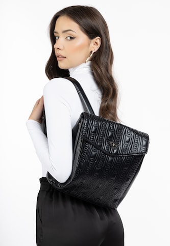 faina Backpack in Black: front