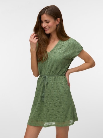 Rochie 'VMMAYA' de la VERO MODA pe verde: față