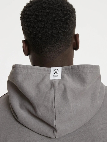 YSPT Studio Sweatshirt 'Adventure' in Grey
