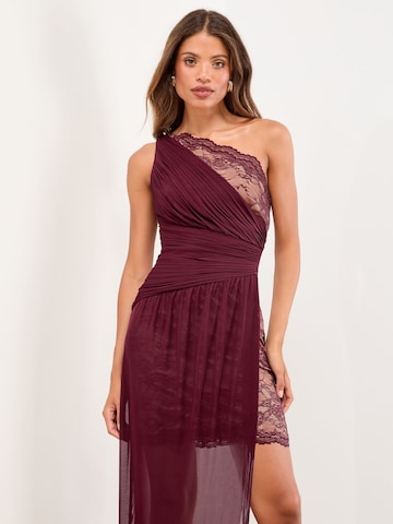 Lipsy Рокля в червено