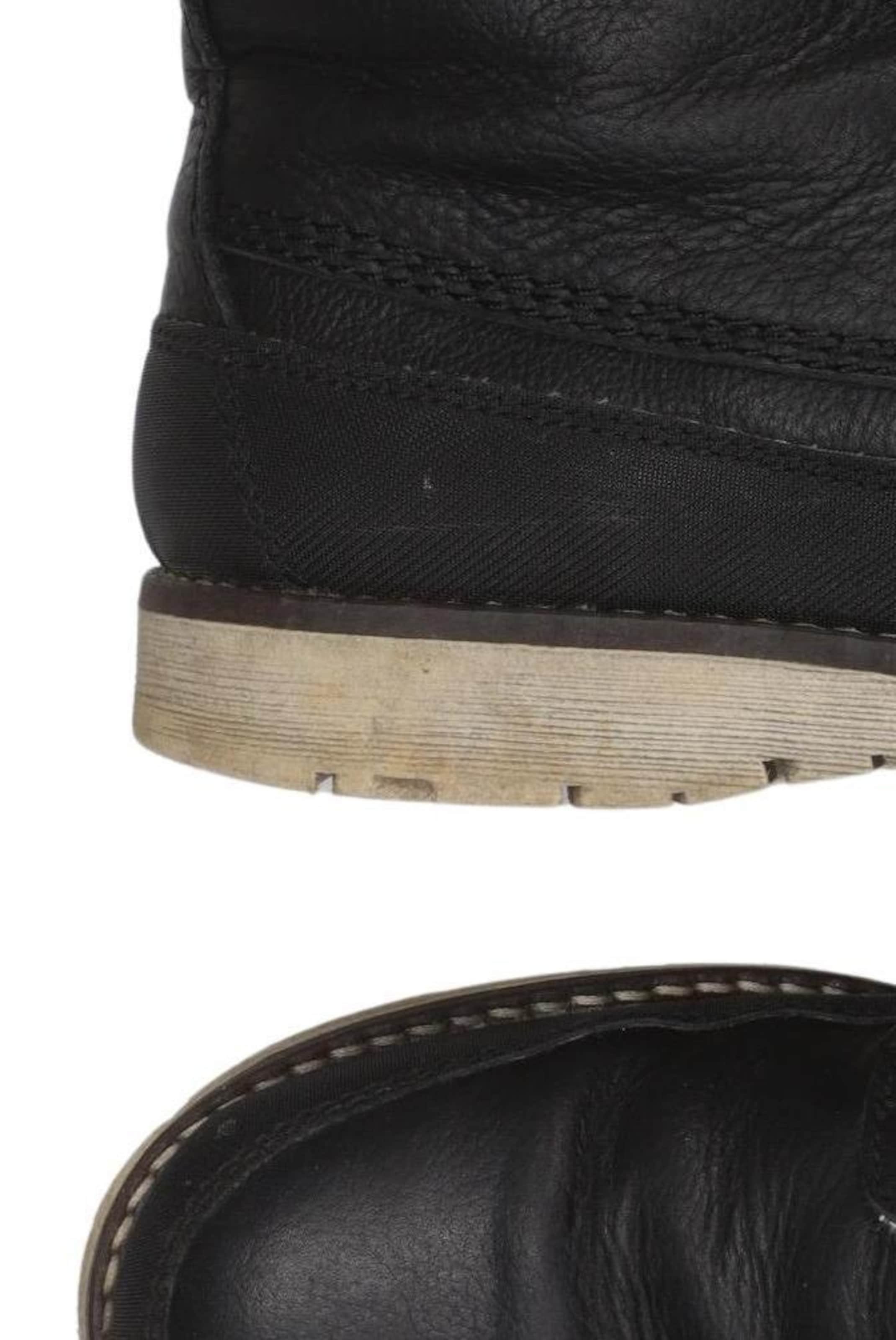 NAPAPIJRI Anke & Mid-Calf Boots in 44 in Black