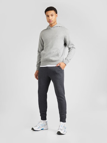 HOLLISTER Tapered Trousers in Black