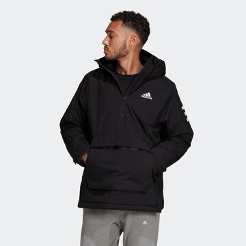 ADIDAS TERREX Outdoorjacke 'Utilitas Insulated' in Schwarz: Vorderseite