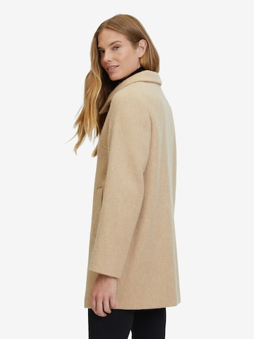 GIL BRET Between-Seasons Coat in Beige