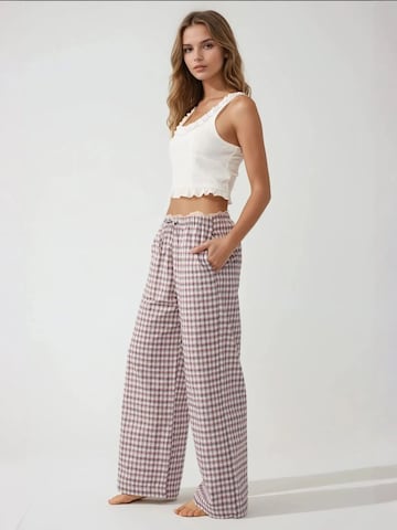 Hiccup Pajama Pants in Red