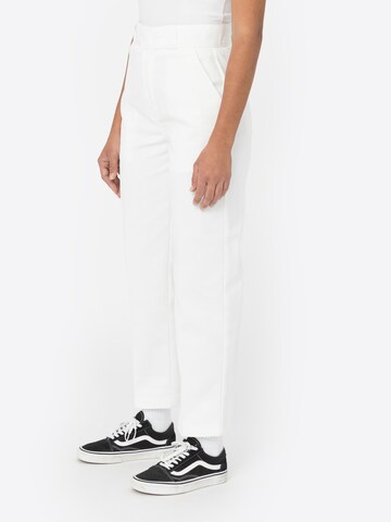 Tapered Pantaloni 'Phoenix' di DICKIES in bianco