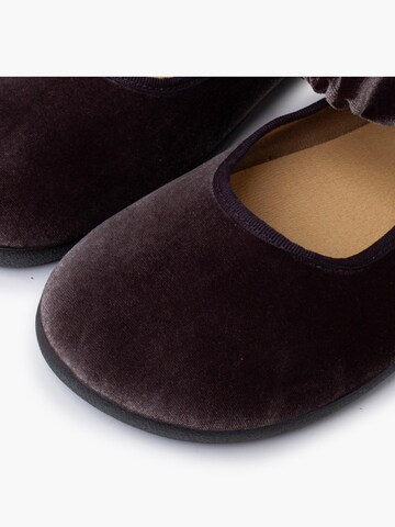 Ballerina di Pisamonas in grigio