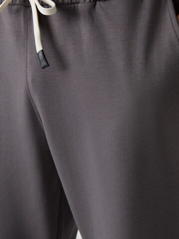 Survêtement Tommy Life en gris