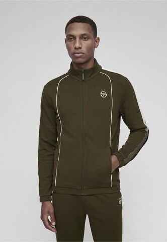 Completo per l'allenamento di Sergio Tacchini in verde: frontale
