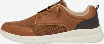 Baskets basses s.Oliver en marron : devant