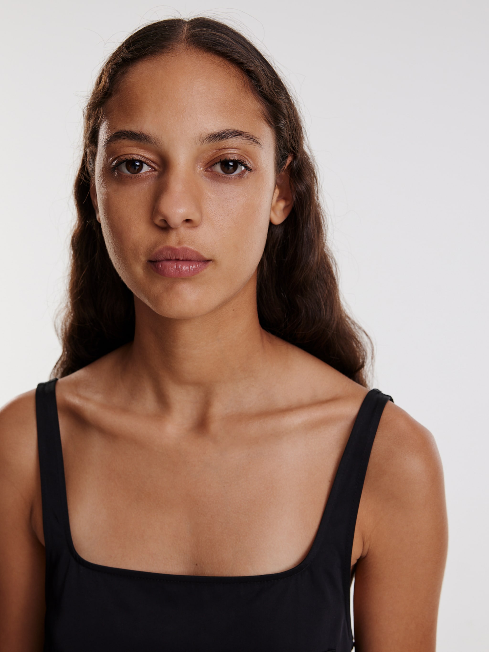 EDITED Produits Robe 'Teena' noir