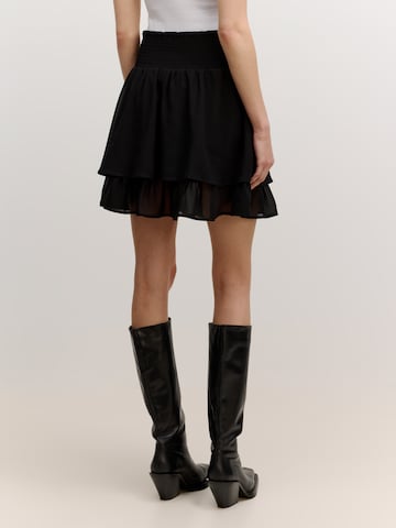 EDITED Skirt 'Magnolia' in Black