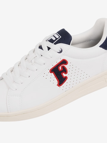 Sneaker low 'Crosscourt 2' de la FILA pe alb