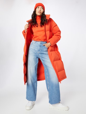 Manteau d’hiver Calvin Klein en orange