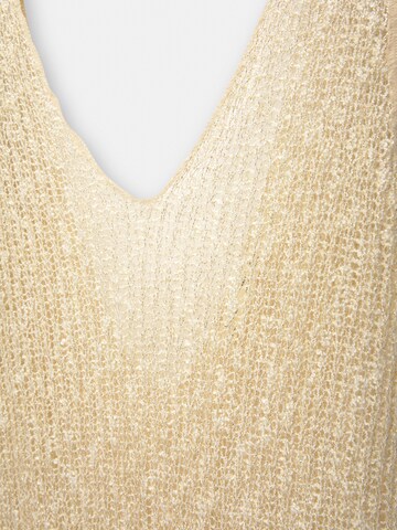 Pull&Bear Kleid in Beige