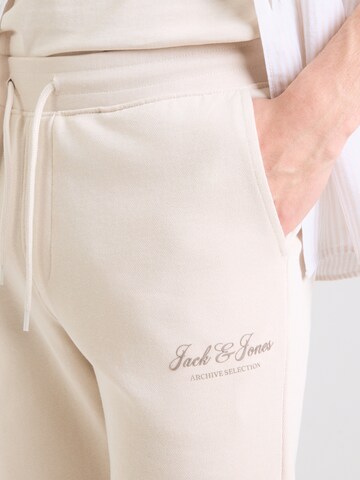 JACK & JONESJogging komplet 'JJEARCHIVE' - bež boja
