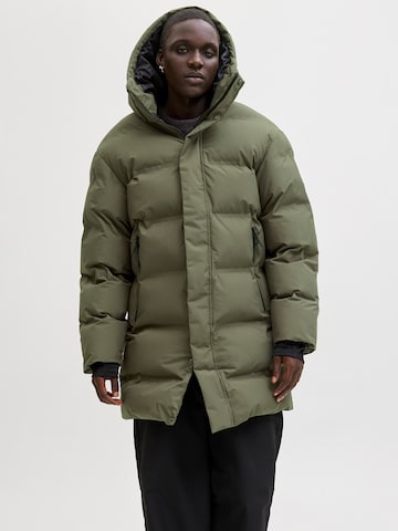 JACK & JONES - Chaqueta de invierno 'JCOFusion' en verde: frente