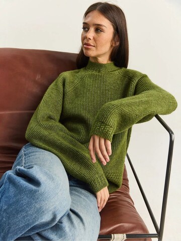 Pull-over 'Pullover' Bianco Lucci en vert