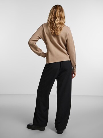 Pull-over 'Jenna' PIECES en marron