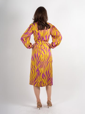Couture de Marie Klänning 'Minimal Office Dress, Straight Fit – Quinn' i grön