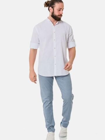 Coupe slim Chemise CIPO & BAXX en blanc