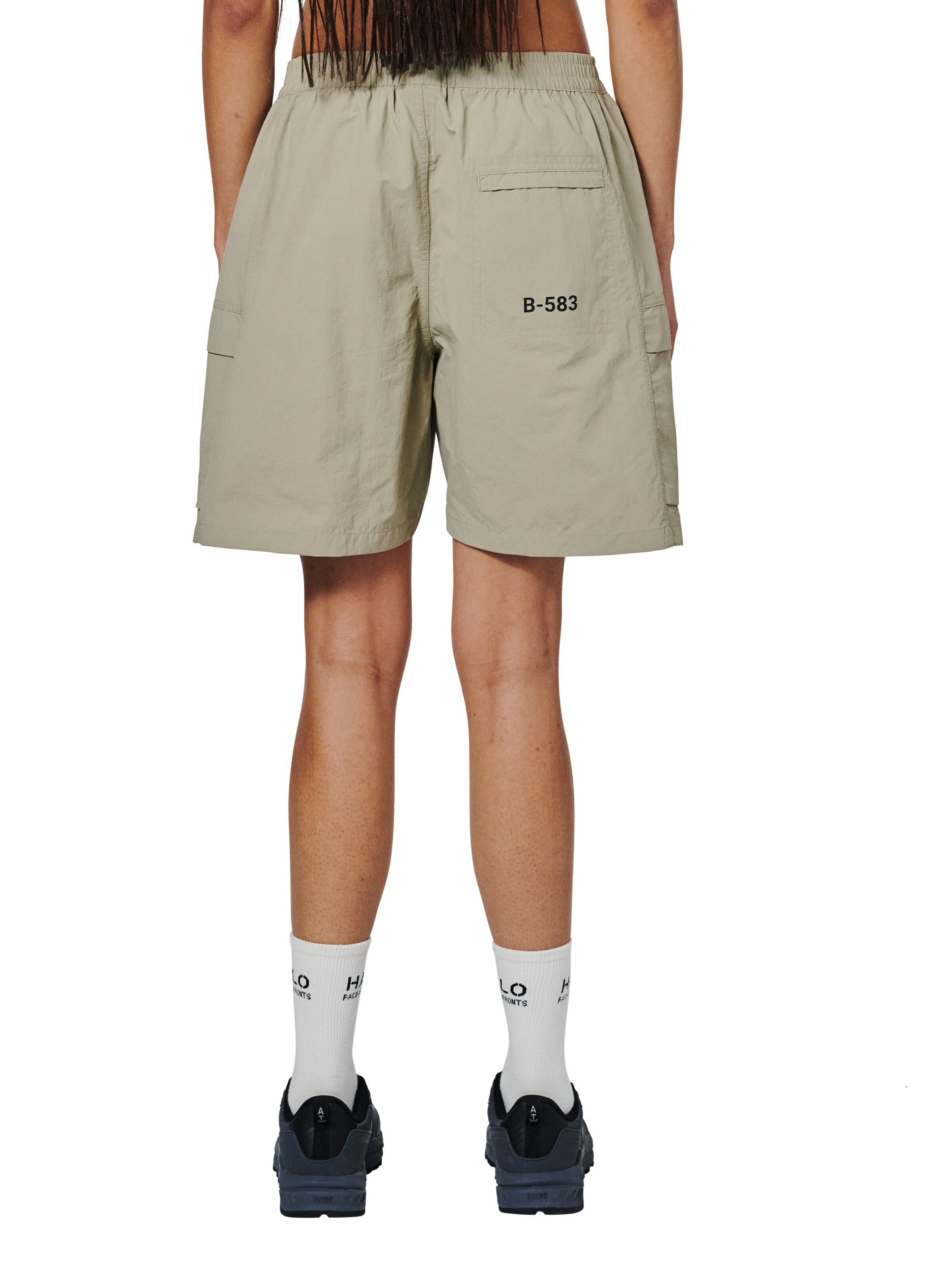 HALO Regular Cargo Pants in Beige