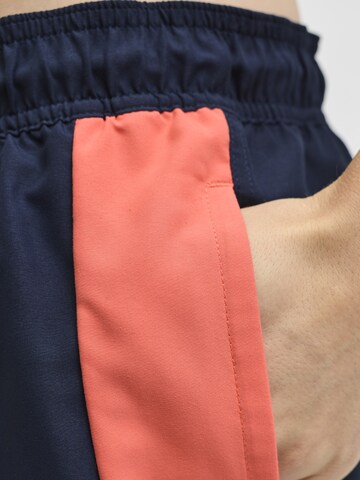 Shorts de bain 'JREBBENJAMIN' JJ Rebel en bleu