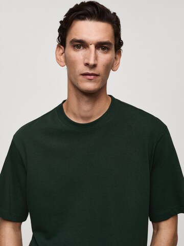 MANGO MAN T-shirt 'ANOUK' i grön