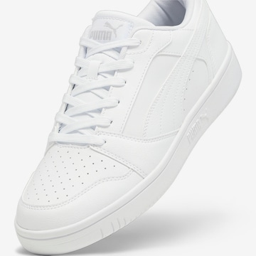 PUMA - Sapatilhas baixas 'Rebound V6' em branco