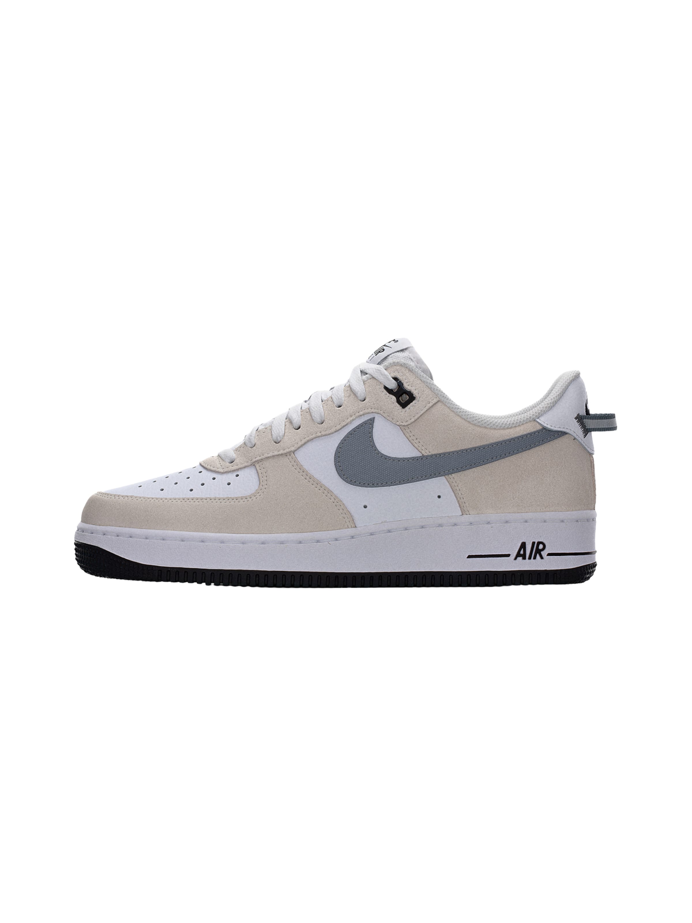 Nike Sportswear Trampki niskie 'AIR FORCE 1 '07 LV8' w kolorze biały: przód