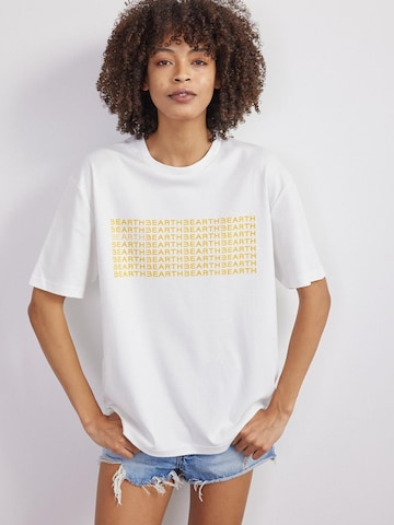 BEARTH Shirt ''Scan Code' Bio-Baumwolle' in White: front