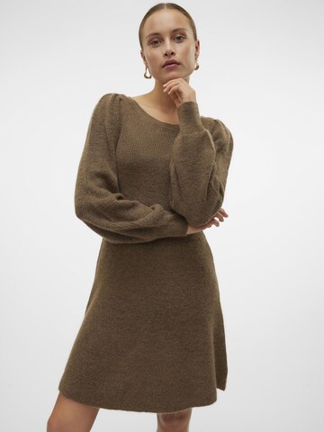 Robe VERO MODA en beige