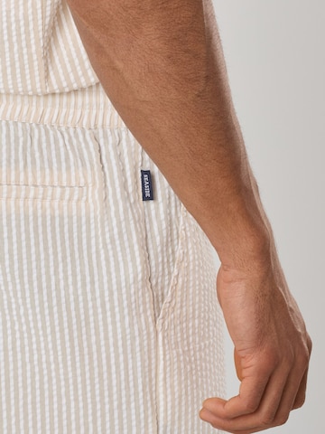 Seaside Regular Pants 'Dylan' in Beige