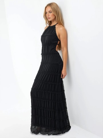 Hiccup Dress in Black