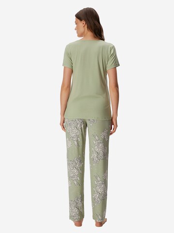 Goldenbay Pyjama ' Daylilli ' in Groen