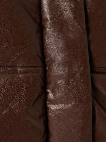 Veste d’hiver Bershka en marron