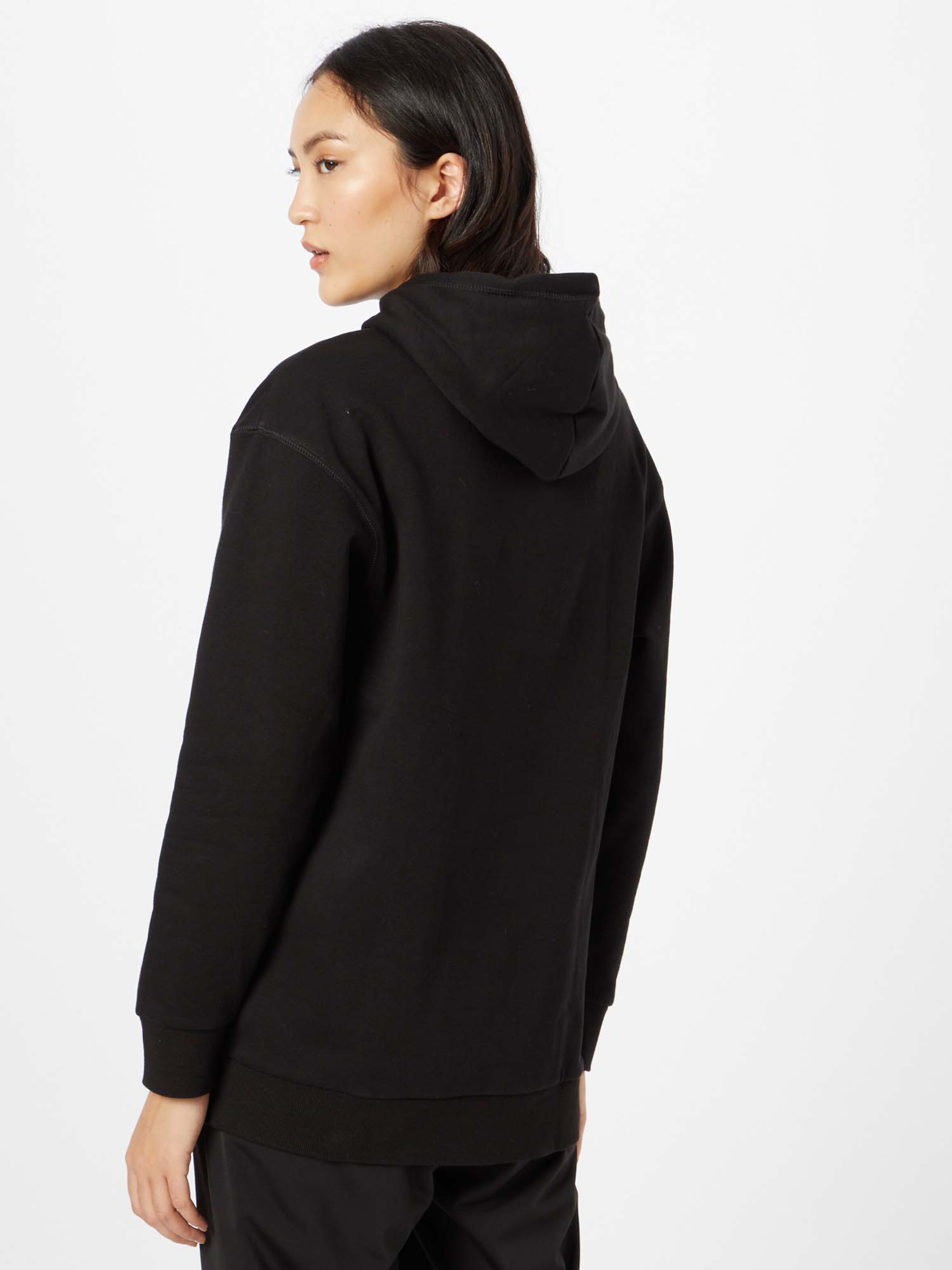Frauen Sportarten PUMA Sweatshirt in Schwarz - LN67139 Frauen Sportarten PUMA Sweatshirt in Schwarz - LN67139