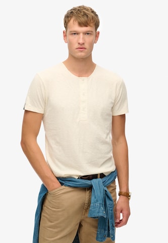 T-Shirt Superdry en beige : devant