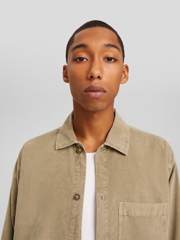 Bershka Regular fit Button Up Shirt in Brown