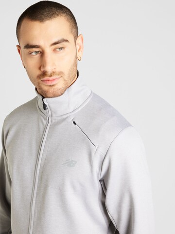 new balance Sports sweat jacket in Grey