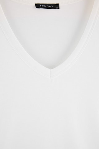 Tricou de la Trendyol pe bej