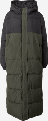 Hailys Winter Coat in Green: front