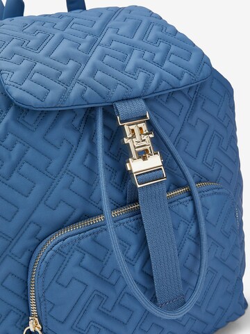 TOMMY HILFIGER Rucksack in Blau