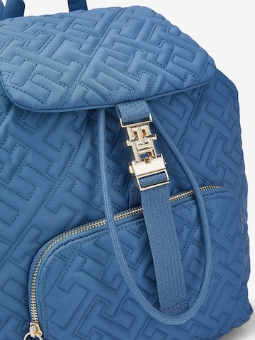 TOMMY HILFIGER Rucksack in Blau