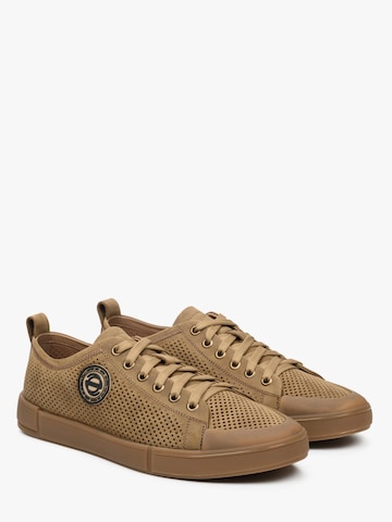Estro Sneaker low '12142'‌‌‌‌‌‌‌‌ in Braun: Vorderseite